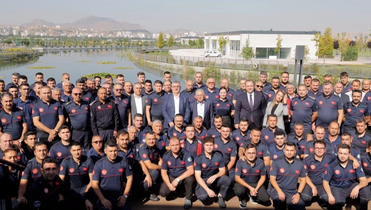 Başkan Büyükkılıç’tan İtfaiye Teşkilatına Anlamlı Ziyaret: "Her Felakette Canla Başla Görev Yapıyorlar"