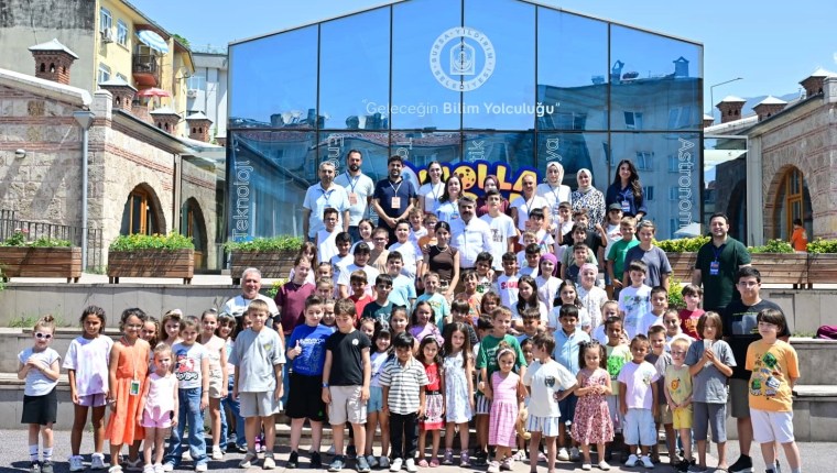 Yıldırım’da Yaz Okulu Coşkusu: Çocuklar Bilim ve Sanatla Buluşuyor