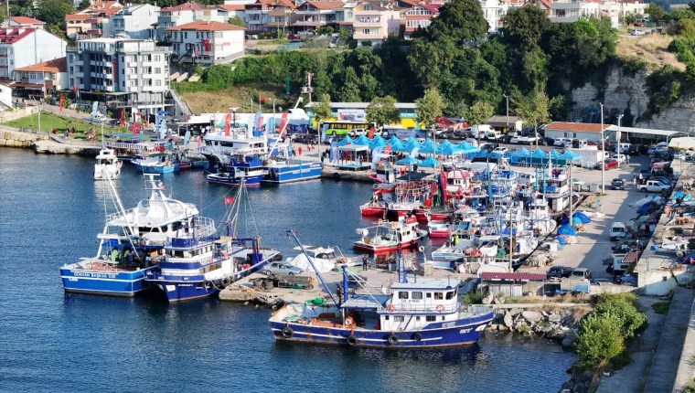 Kocaeli’de Balıkçılar Yeni Av Sezonuna “Vira Bismillah” Dedi