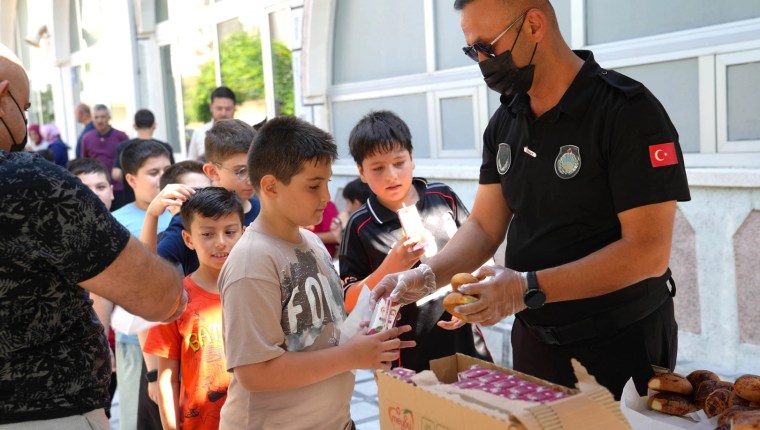 Keçiören Belediyesi’nden Kur’an Kursu Öğrencilerine İkram Desteği