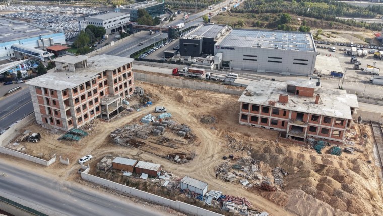 Çayırova’da mesleki eğitim projesinde kaba inşaat tamamlandı