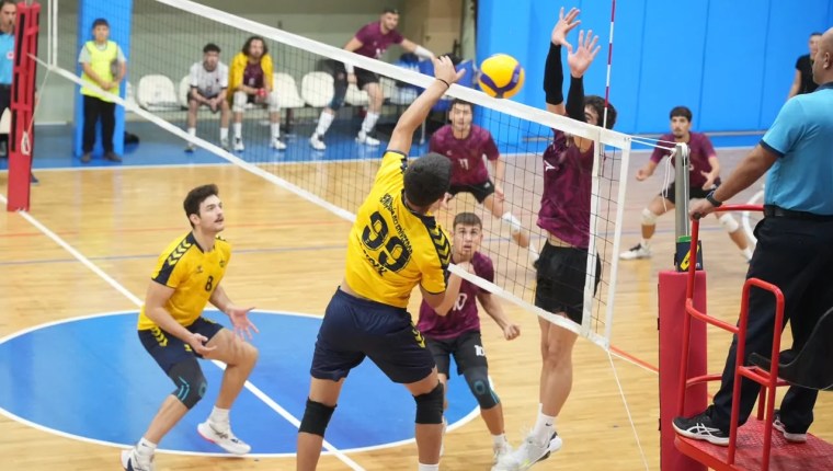 Yenişehir Belediyespor Voleybolda Sezona İki Galibiyetle Başladı
