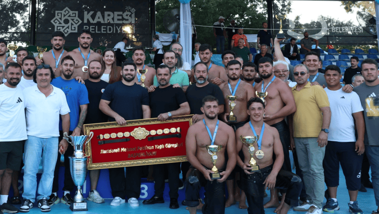Antalya Büyükşehir’den Cumhurbaşkanlığı Kupası’na 21 pehlivanla katılım