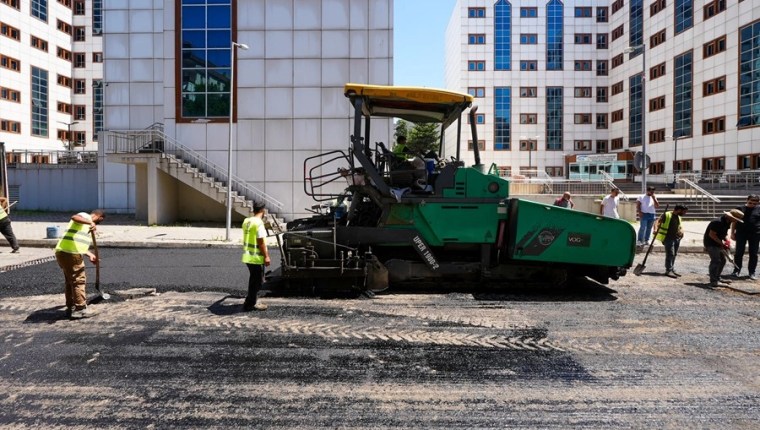 Maltepe’de Asfalt Çalışmaları Hız Kesmeden Sürüyor