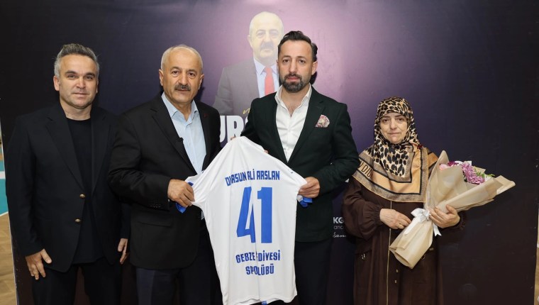 Gebze’de Dursun Ali Arslan Anısına Voleybol Turnuvası Başladı