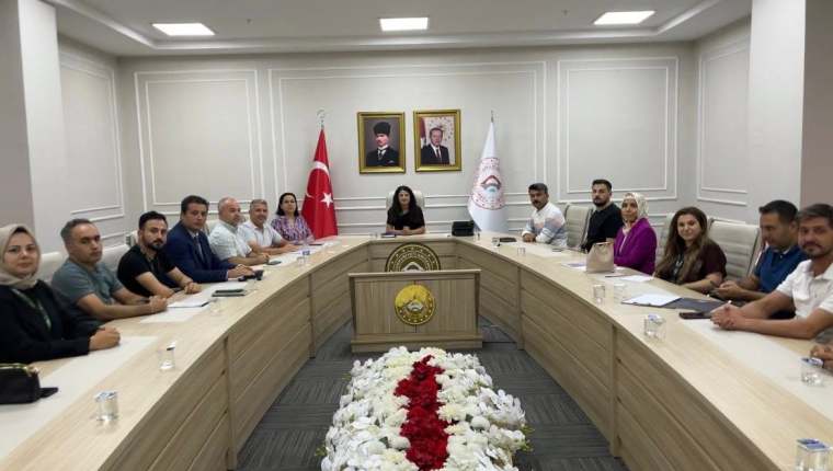 Adıyaman’da 'Uzat Elini Projesi' toplantısı gerçekleştirildi