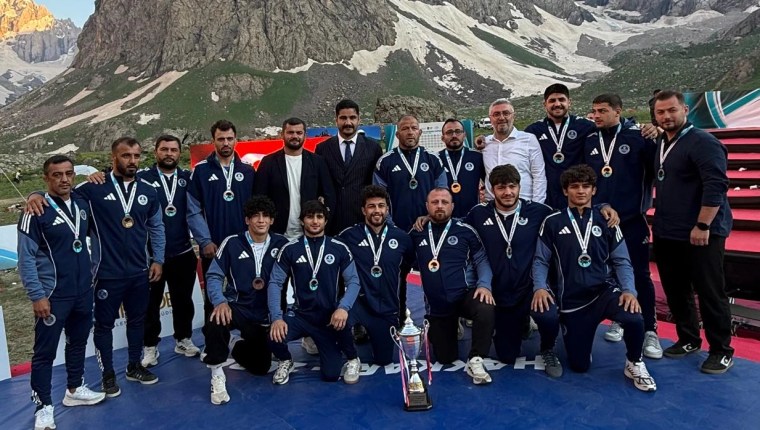 Kağıtspor’dan Bir Haftada Çoklu Zafer
