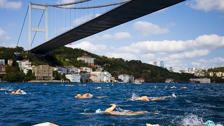 Boğaz'ın Kıtaları Birleştiren Ruhu Memorial Sanat Galerilerinde