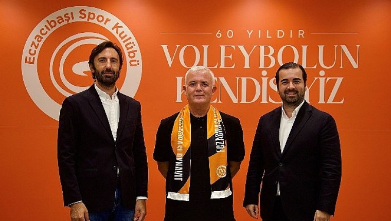 Eczacıbaşı'nın altyapısı 3 yıl daha Hüseyin Doğanyüz'e emanet