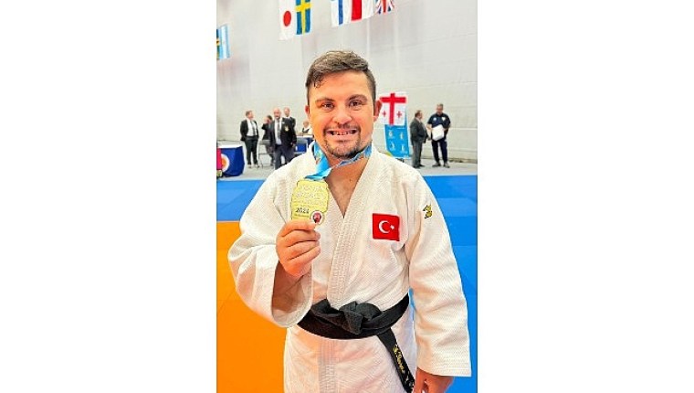 Kağıtspor'da başarı rüzgârı dinmiyor