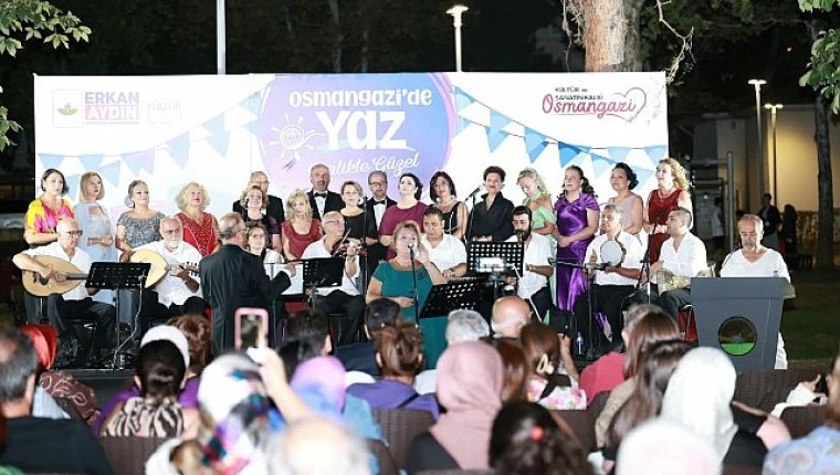 Osmangazi'nin Mahalle Şenliğinde Koro Coşkusu