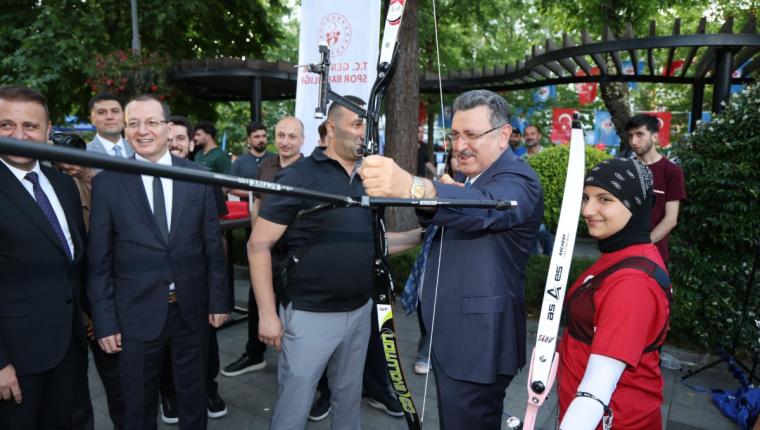 Yaz Spor Okulları açıldı: Genç’ten çocukların geleceğine vurgu