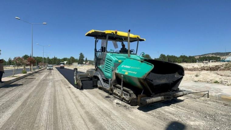 3’üncü Çevre Yolu’nun kuzey etabında asfalt çalışmaları başladı - Videolu Haber