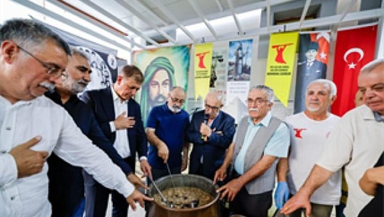 Başkan Tugay: Yanlışın ve zulmün karşısında asla boyun eğmeyeceğiz