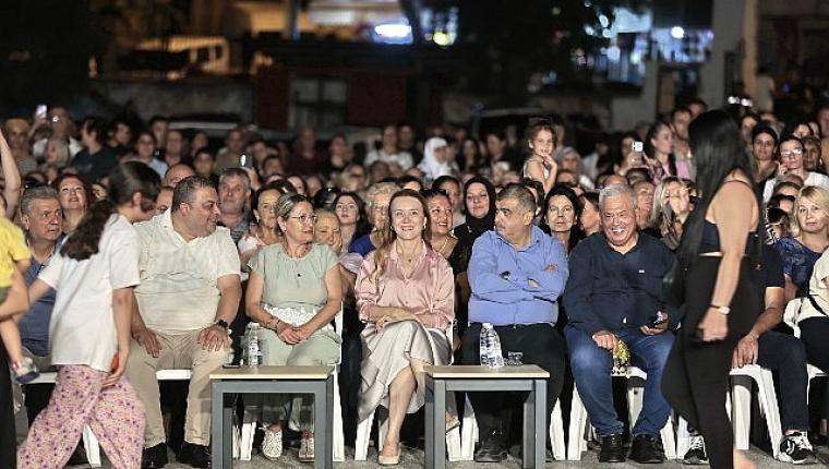 Gültepe'de büyük coşku: Rumeli Şenliği 18. kez İzmirlilerle buluştu