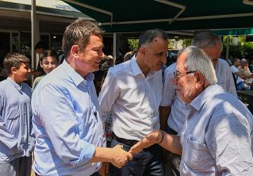 Başkan Aydın Vatandaşlarla Sahada Omuz Omuza