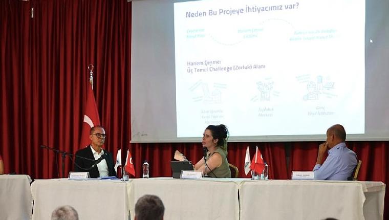 Başkan Denizli, Temmuz Meclisi'nde Çeşme'nin yatırım ve dönüşüm projelerini anlattı