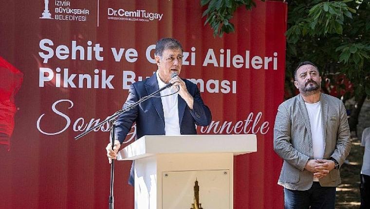 Başkan Tugay, şehit aileleri ve gazilerle buluştu "Ne yaparsak yapalım hakkınız ödenmez"
