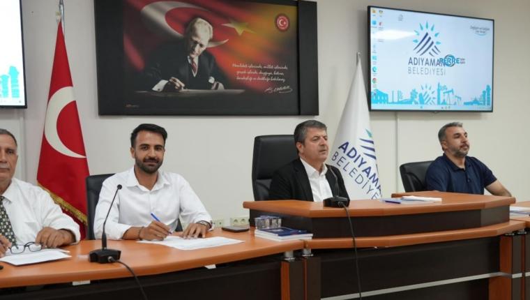 Başkan Tutdere: ‘Kiralık araç devrini kapattık, kendi araç filomuzu oluşturduk’ - Videolu Haber