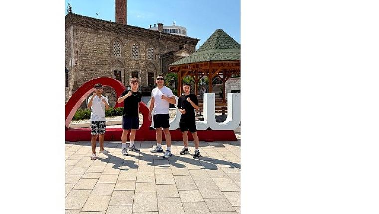 Kemer Belediyesi Kick Boks Takımı'ndan iki madalya