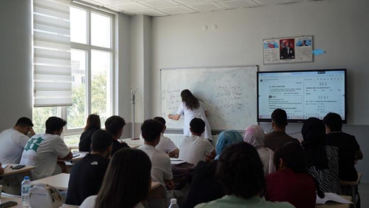 Adıyaman Belediyesi'nden KPSS adaylarına ücretsiz destek - Videolu Haber