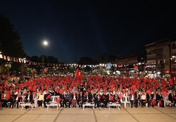 İnegöl 15 Temmuz'un 10'uncu Yılında Millî İrade İçin Tek Yürek Oldu