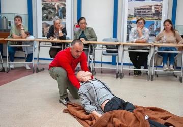 Karşıyaka'da afetlere karşı gönüllü seferberliği büyüyor