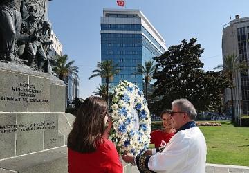 Dokuz Eylül Üniversitesi 44. Yaşını Coşkuyla Kutladı