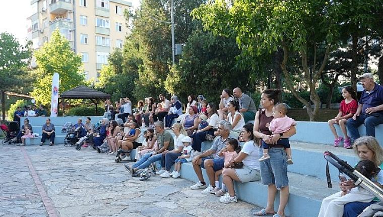 Maltepe'de Yazın En Güzel Sahnesi Parklarda Kuruluyor