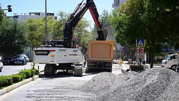Başkan Çerçioğlu'nun Çalışmalarıyla Söke'nin Altyapısı Güçleniyor