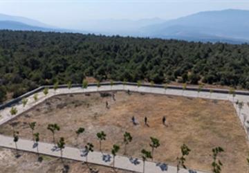 İzmir'de mezarlıklarda Türkiye'ye örnek olacak model