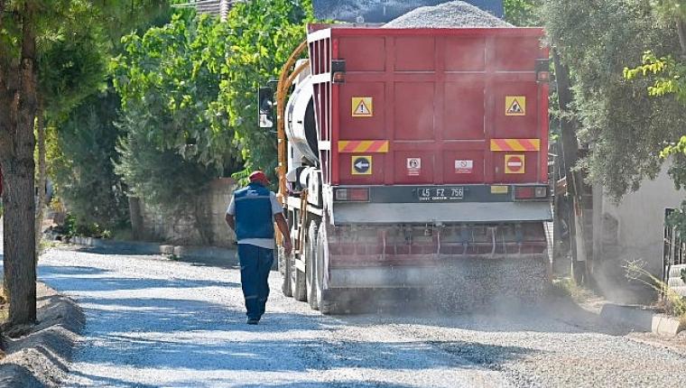 Manisa Büyükşehir Alaşehir'de Yol Konforunu Artırıyor