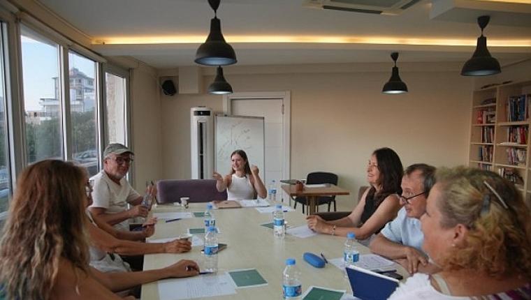 "Yaşamdan Yazıya" Atölyesi ilk buluşmasını gerçekleştirdi