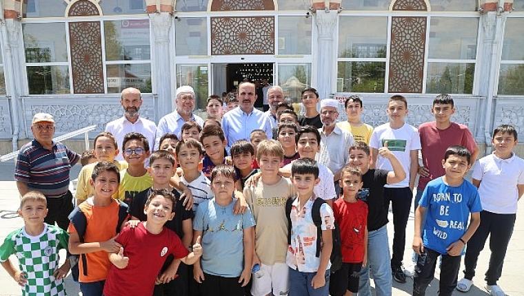 Başkan Altay Yaz Kur'an Kursu Öğrencileriyle Bir Araya Geldi