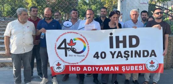 İHD Adıyaman’da 40’ıncı yılını kutladı: ‘Hakikatin peşindeyiz, barışta ısrarlıyız’