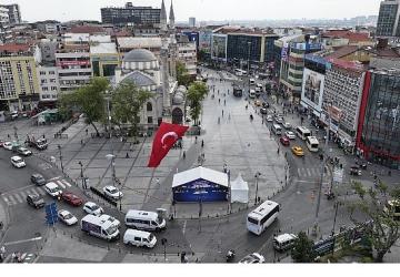 İBB YKS Tercih Döneminde Gençlerin Yanında