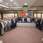 Özgür Özel: ‘Seçilmiş il başkanlarımız tarihî bir duruş gösteriyor’