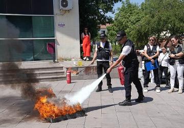 Keçiören Belediyesi Personeline "Afet Farkındalık ve Yangınla Mücadele Eğitimi"