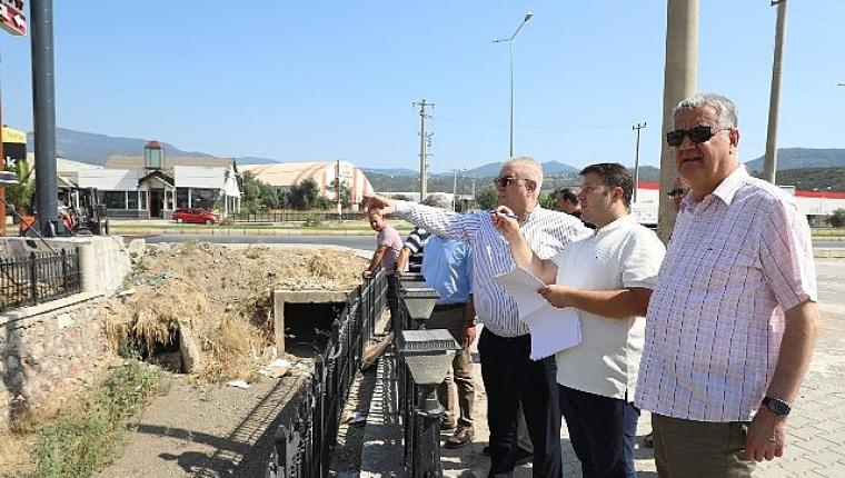 Edremit'te trafiği rahatlatacak yan yol çalışması