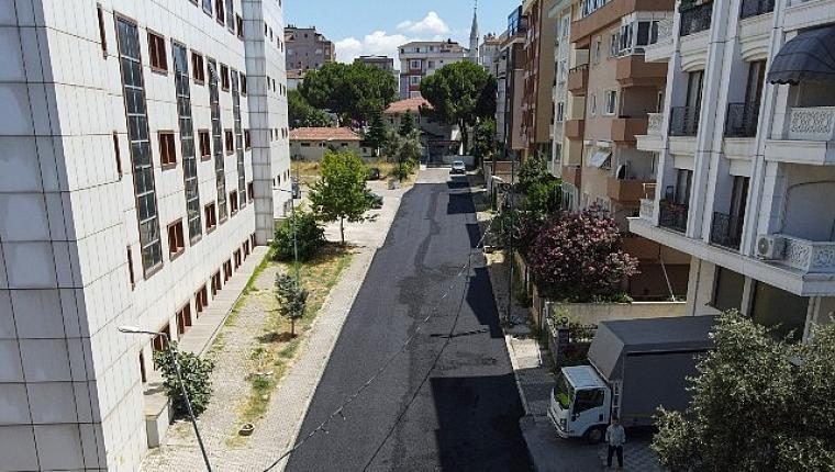Maltepe'de asfalt serim çalışmaları sürüyor