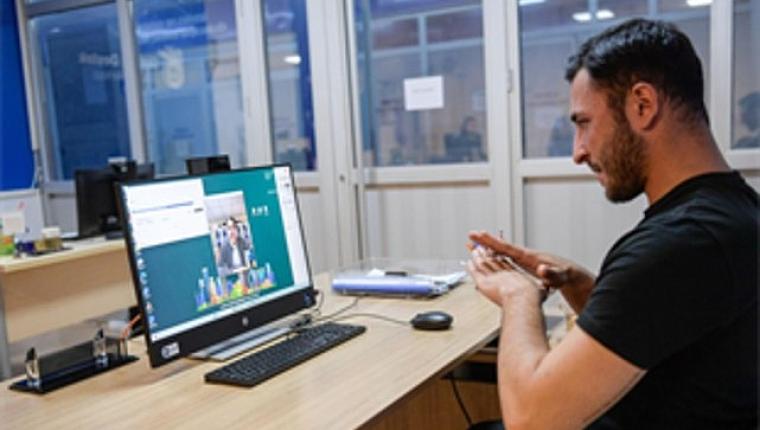 Büyükşehir'den işitme cihazı desteği