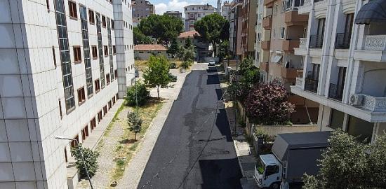 Maltepe'de asfalt serim çalışmaları sürüyor