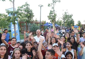 Başkan Altay “Parklarda Şenlik Var" Etkinliğinde Çocukların Yaz Coşkusuna Ortak Oldu