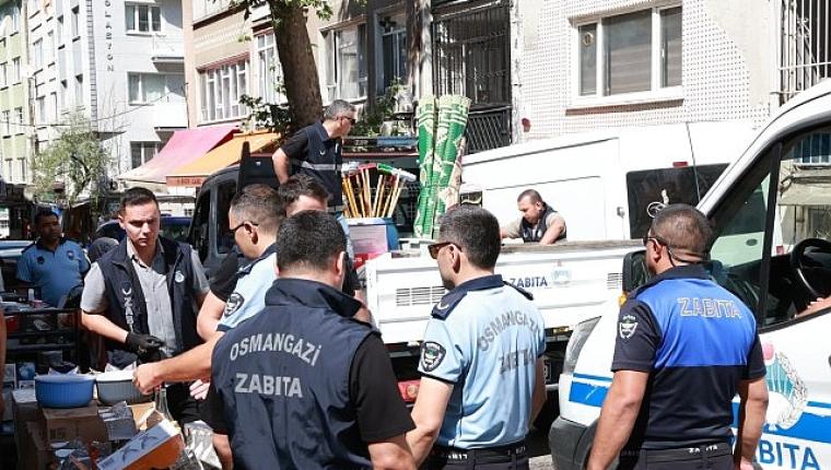 Osmangazi Belediyesi Kaldırım İşgallerine Fırsat Vermiyor