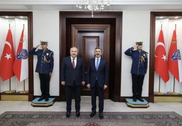 Bakan Yardımcısı Ahmet Aydın’dan Emniyet Genel Müdürlüğü’ne ziyaret