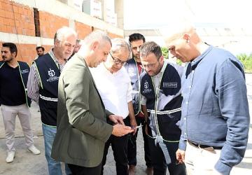 Baraçlı'dan Gölcük'teki projelere yakın takip