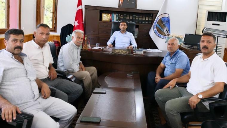 Muhtarlar Derneğinden Kömür Belediye Başkanı Talaş’a ziyaret