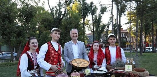 İnegöl, Gastronomi Festivali İle Lezzetlerini Vitrine Çıkarıyor