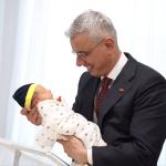 Fidan Karakuş: Çabalarımız sonuç verdi, hastanelere 24 saat hizmet verecek kreşler geliyor
