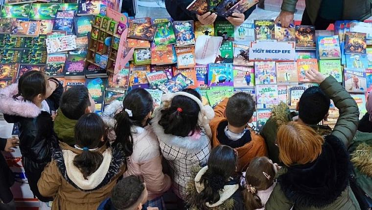 10. İnegöl Kitap Günleri Başlıyor